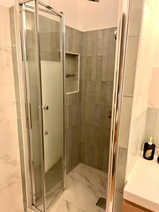Appartement Gare De Lyon 12e, 1 2 A 4p *